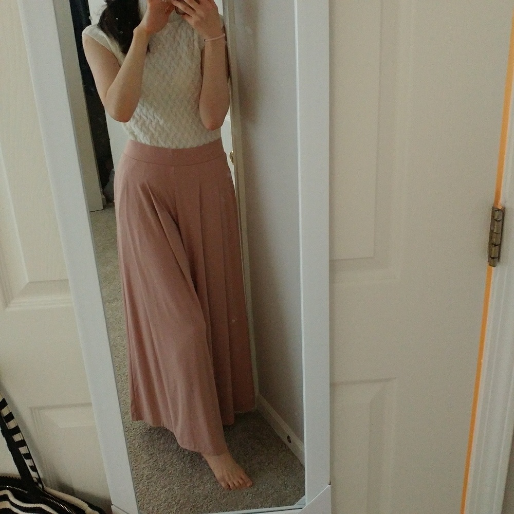 Uniqlo Wide Leg Pants